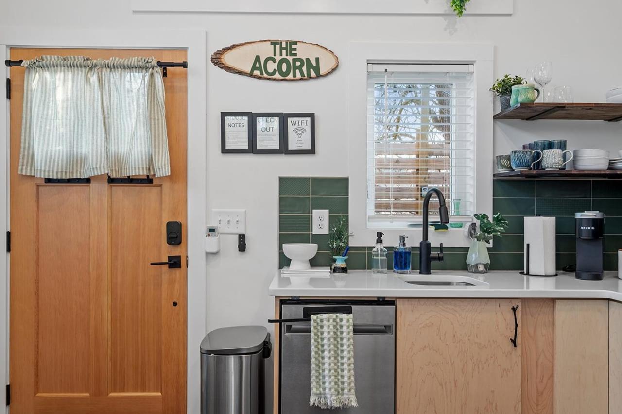 The Acorn - Tiny House In Historic Oakwood Villa Raleigh Buitenkant foto